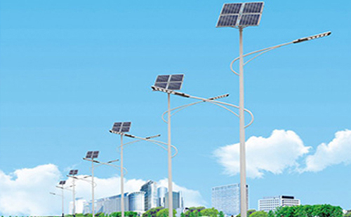 北方冬季裕民太阳能路灯的保养要点