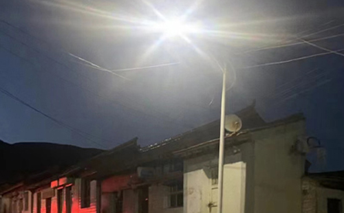 农村院子里最适合的裕民太阳能路灯亮度与安装要点 农村院子里最适合的裕民太阳能路灯亮度与安装要点